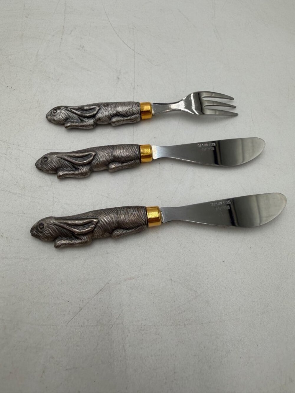 Vintage Rabbit Handle Stainless Steel 3 Piece Flatware Set Butter Cheese Knives